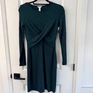 Forest Green Ribbed Twist-Front Long Sleeve Maternity Dress